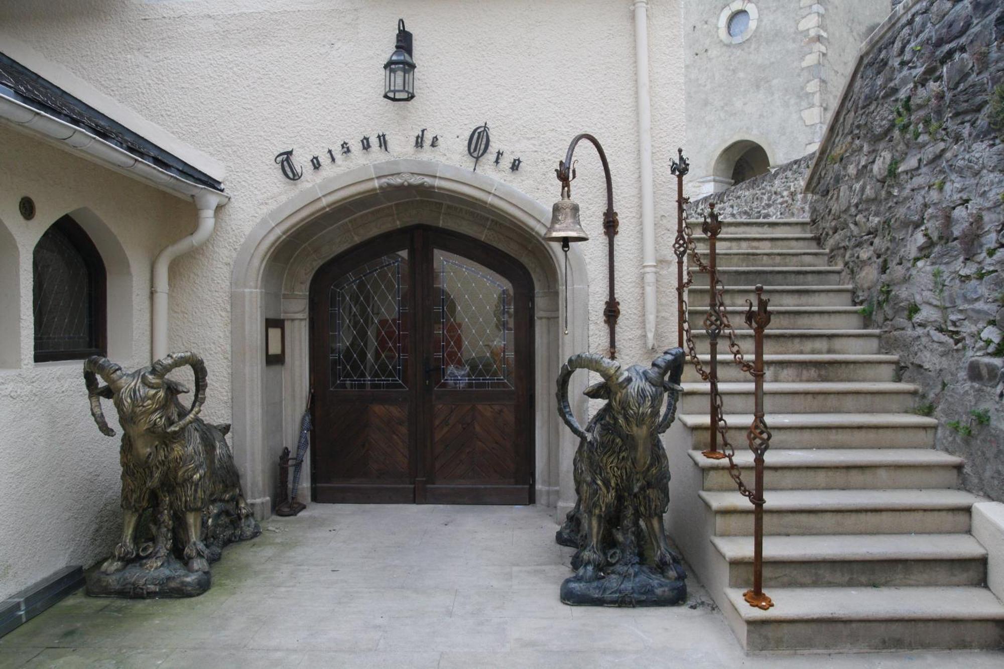 Auberge Toison D'Or Cette-Eygun ภายนอก รูปภาพ
