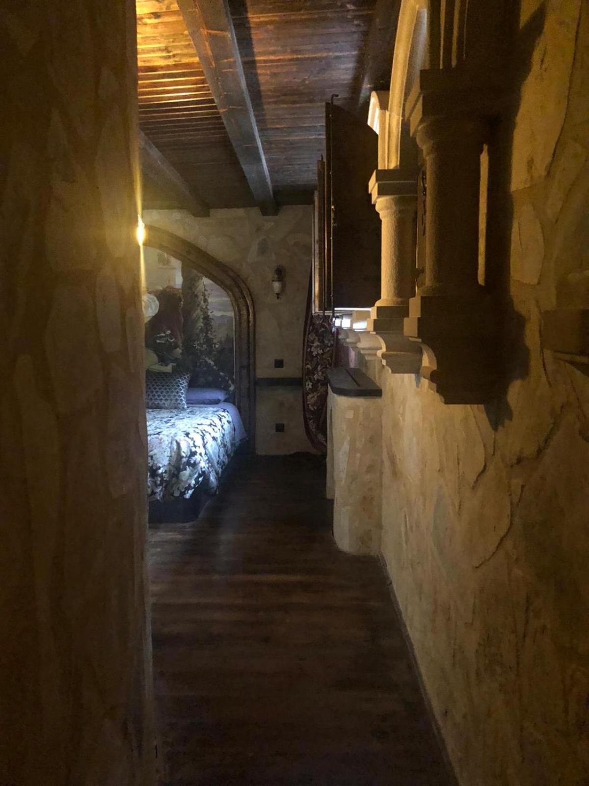 Auberge Toison D'Or Cette-Eygun ภายนอก รูปภาพ